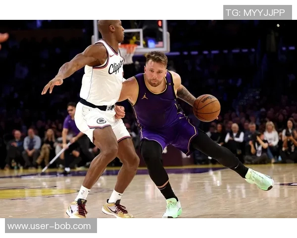 湖人惨败背后真相布朗尼上场是否成关键东契奇单打成制胜法宝