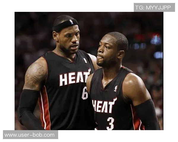 韦德揭秘詹姆斯空接秘诀:故意传歪让他更具挑战性 韦德揭秘詹姆斯空接秘诀:故意传歪让他更具挑战性